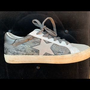 Vintage Havana Kate Silver Snake Sneaker